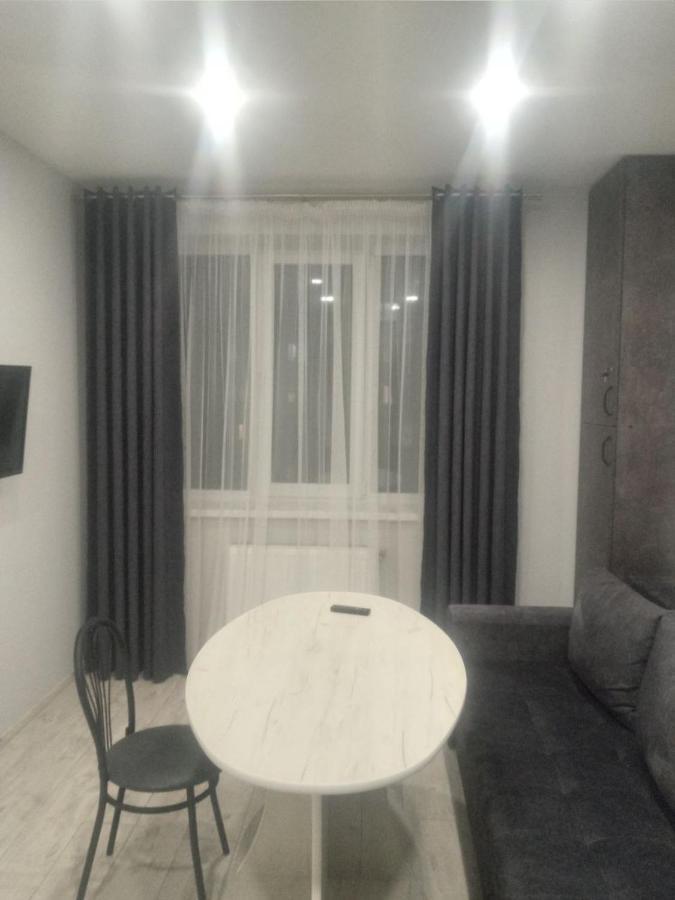 Apartamento Як Вдома ! Úzhgorod Exterior foto